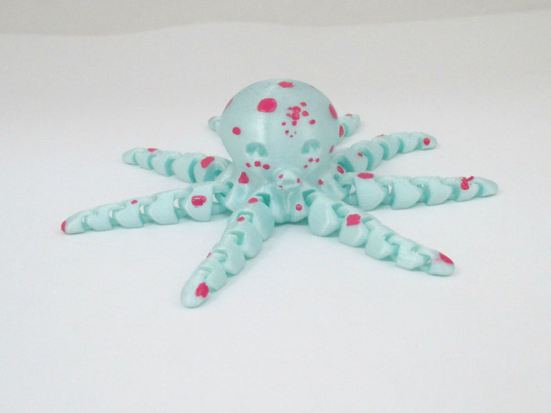3D Printed Articulated Spotted Octopus Desk Toy