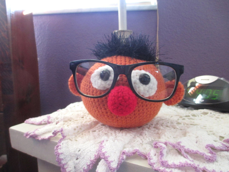 Ernie Crochet Eyeglasses Holder